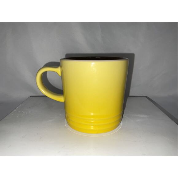 Le Creuset Stoneware Coffee Mug Cup 12oz Soleil Yellow Fade Ombre - Picture 3 of 6